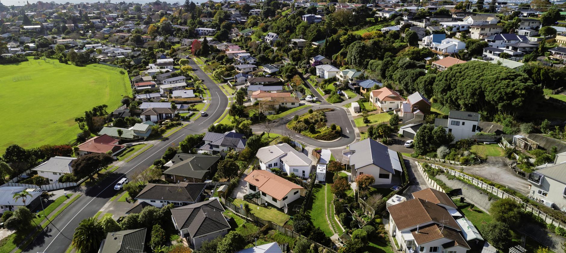 Kiwis still spending half of household income on mortgage repayments