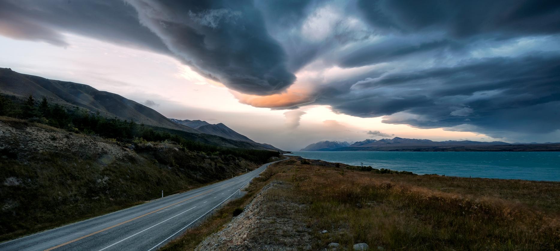 The impact of future climate change risks and extreme hazards on the Australian and New Zealand property markets